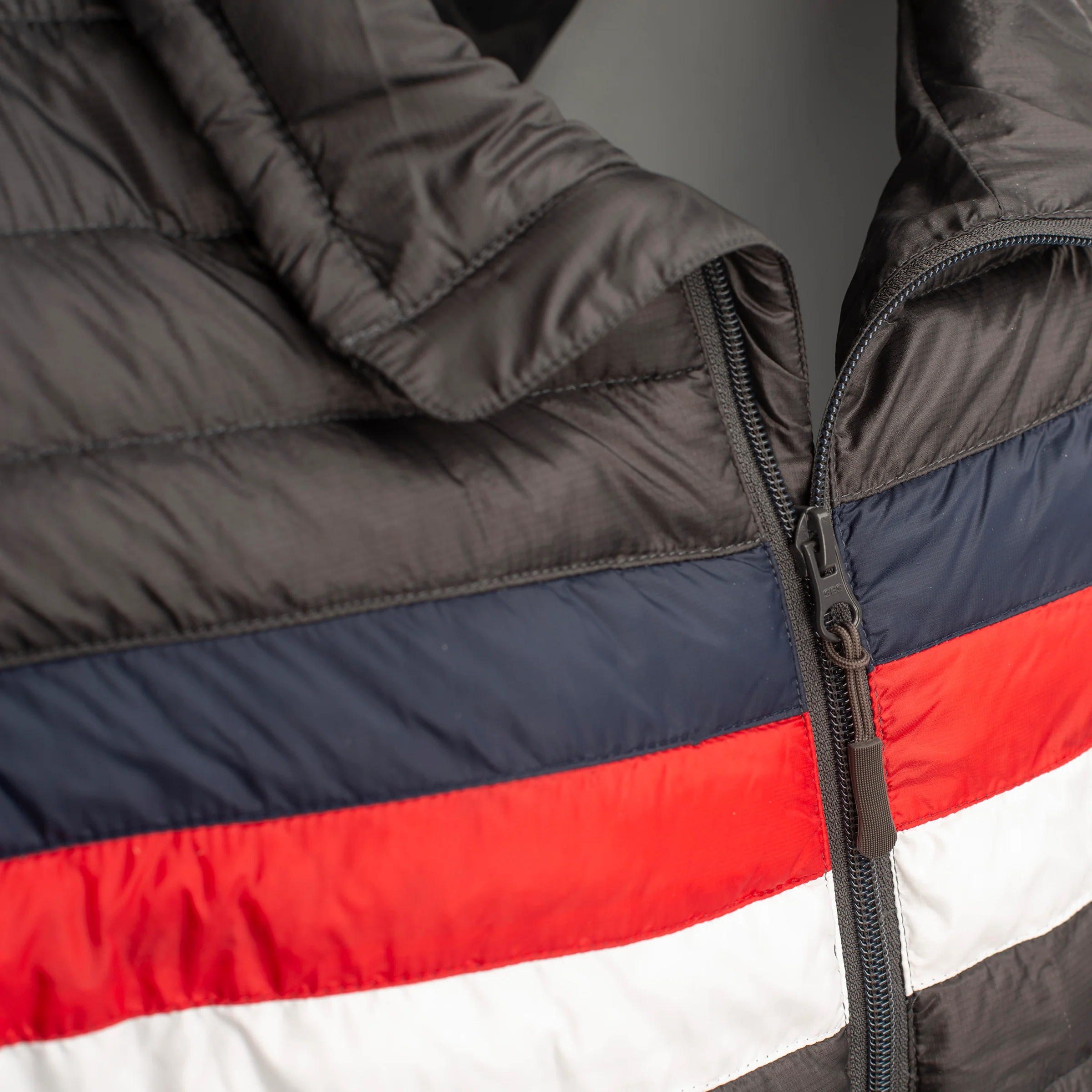 Cold Bloq USA Vest - Image 4